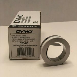 Nhãn thép không gỉ Dymo IND 32500 dán trên thiết bị công nghiệp